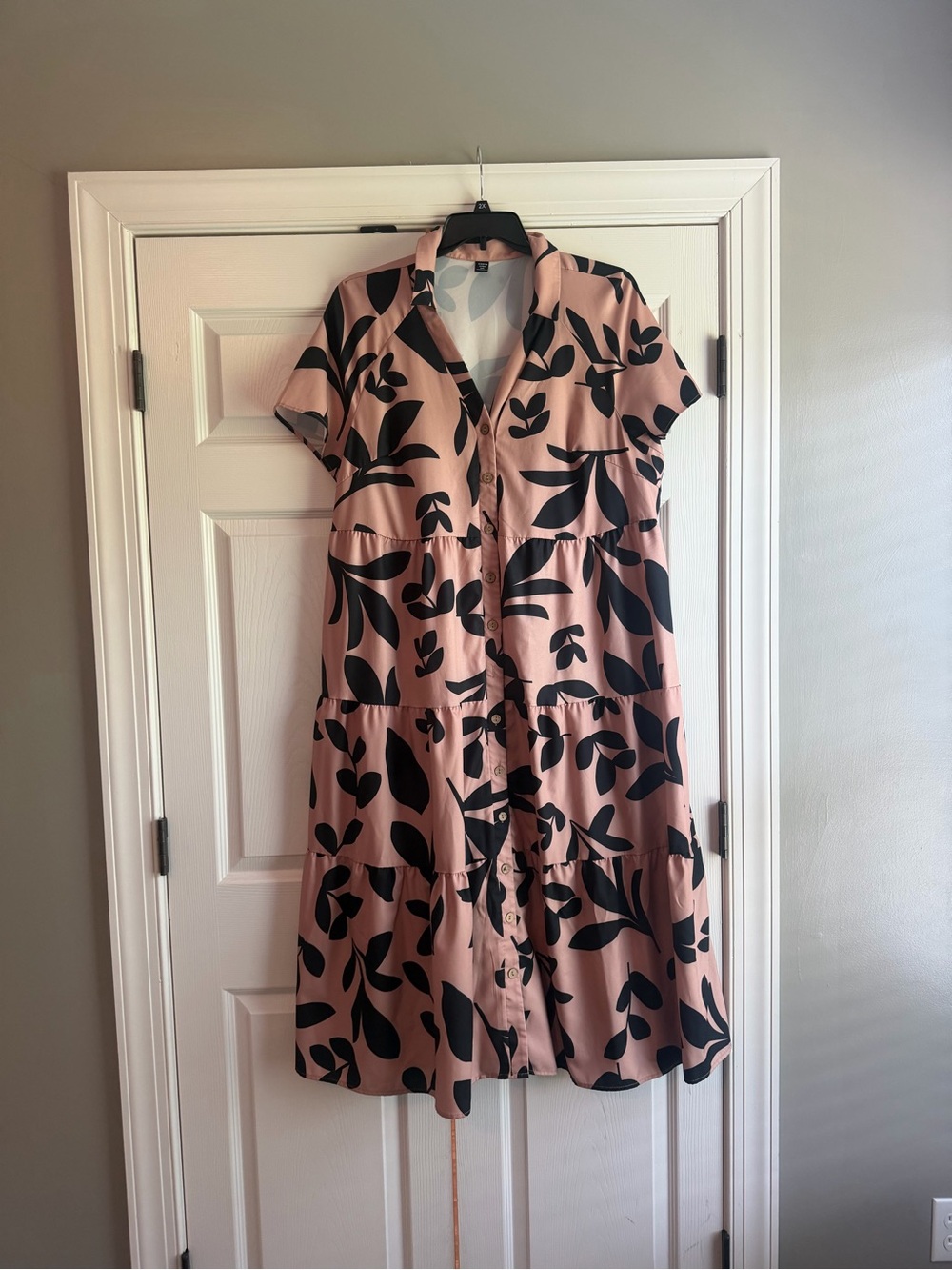 SHEIN Blush Pink Tiered Shirt Dress with Black Leaf Print